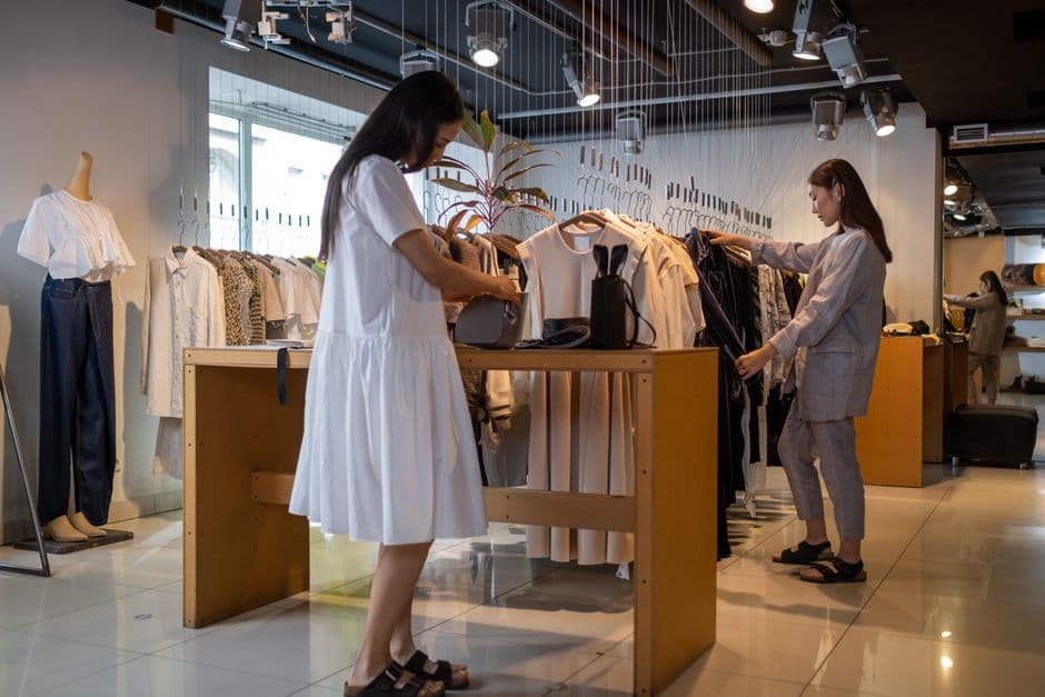 Retail & Consumer